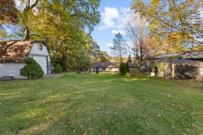 400 Crestview Road, Fox River Grove, IL 60021 - Photo 23