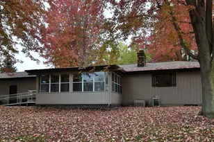 8108 Howe Rd, Wonder Lake, IL 60097 - Photo 5