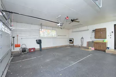 8108 Howe Road, Wonder Lake, IL 60097 - Photo 19