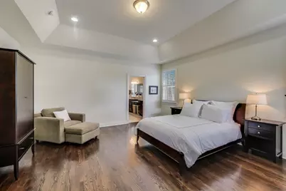 557 N Myrtle Avenue, Elmhurst, IL 60126 - Photo 19