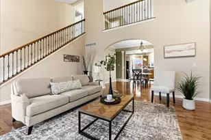 5101 Londonderry Rd, Bloomington, IL 61704 - Photo 5