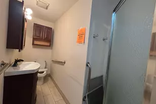 9326 Greenwood Ave, Des Plaines, IL 60016 - Photo 13