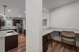 348 Branson Dr, Batavia, IL 60510 - Photo 15