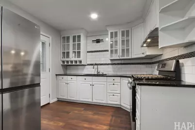 38132 N Manor Avenue, Beach Park, IL 60087 - Photo 7