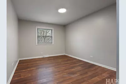 38132 N Manor Avenue, Beach Park, IL 60087 - Photo 9