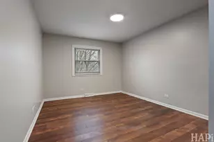 38132 N Manor Ave, Beach Park, IL 60087 - Photo 9