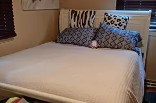 14041 S Calhoun Ave, Burnham, IL 60633 - Photo 7