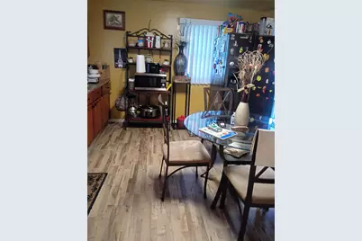 14041 S Calhoun Avenue, Burnham, IL 60633 - Photo 5