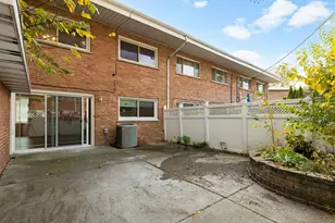 6742 N Monticello Ave N, Lincolnwood, IL 60712 - Photo 13