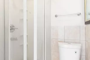 6742 N Monticello Ave N, Lincolnwood, IL 60712 - Photo 11