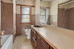 2306 S Central Ave, Rockford, IL 61102 - Photo 11