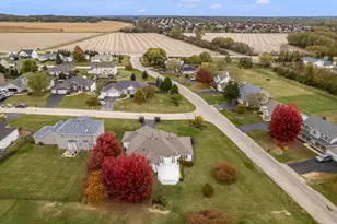 664 Elberon Way, Roscoe, IL 61073 - Photo 3