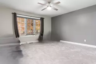 664 Elberon Way, Roscoe, IL 61073 - Photo 25