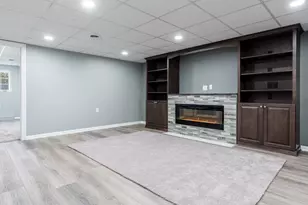 664 Elberon Way, Roscoe, IL 61073 - Photo 39
