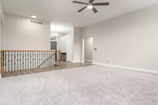 664 Elberon Way, Roscoe, IL 61073 - Photo 15