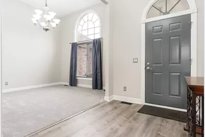 664 Elberon Way, Roscoe, IL 61073 - Photo 9