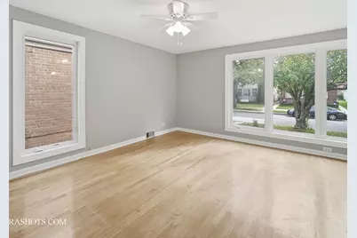 3126 W Jarlath Street, Chicago, IL 60645 - Photo 3