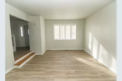 3032 W Vermont Avenue, Waukegan, IL 60087 - Photo 7