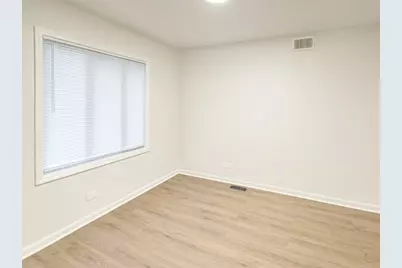 3032 W Vermont Avenue, Waukegan, IL 60087 - Photo 11