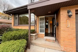 1428 E Lyn Ct, Homewood, IL 60430 - Photo 3