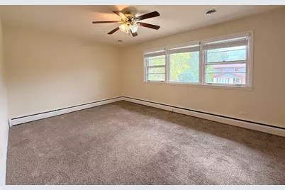 1428 E Lyn Court, Homewood, IL 60430 - Photo 13