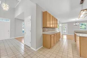 201 Westminster Dr, Bloomingdale, IL 60108 - Photo 13