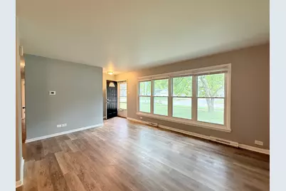 930 Coach Road, Homewood, IL 60430 - Photo 3