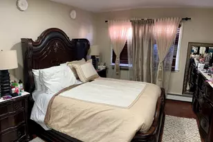 7008 O'Connell Dr, Chicago Ridge, IL 60415 - Photo 13