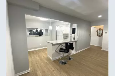 1415 W Pratt Boulevard #407, Chicago, IL 60626 - Photo 9