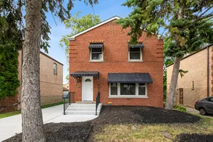 10908 S Green St, Chicago, IL 60643 - Photo 1