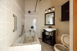 4411 S Prairie Ave, Chicago, IL 60653 - Photo 9