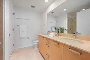 240 E Illinois St, Chicago, IL 60611 - Photo 29