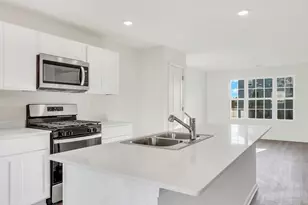 6520 Linden Trl, Wonder Lake, IL 60097 - Photo 3