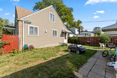 253 E Grand Avenue, Melrose Park, IL 60164 - Photo 13