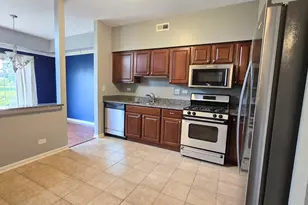 2366 Georgetown Cir, Aurora, IL 60503 - Photo 7