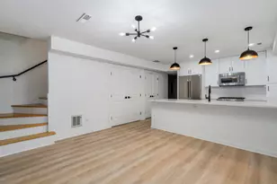 842 N Wolcott Ave, Chicago, IL 60622 - Photo 11