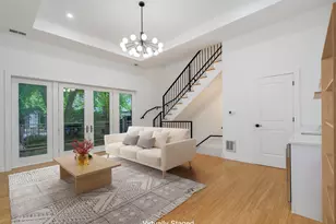 842 N Wolcott Ave, Chicago, IL 60622 - Photo 3