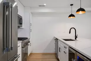 842 N Wolcott Ave, Chicago, IL 60622 - Photo 15