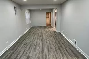 14224 S Wallace Ave, Riverdale, IL 60827 - Photo 5