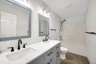 2123 Fairland Dr, Sycamore, IL 60178 - Photo 9