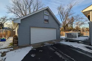 918 S Fairfield Ave, Lombard, IL 60148 - Photo 33