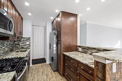 [Address not provided], Arlington Heights, IL 60005 - Photo 19