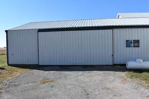 9898 E 1200 N Rd, Chenoa, IL 61726 - Photo 41