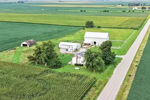 9898 E 1200 N Rd, Chenoa, IL 61726 - Photo 5