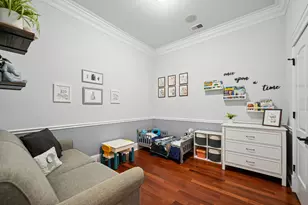 2401 N Janssen Ave, Chicago, IL 60614 - Photo 11