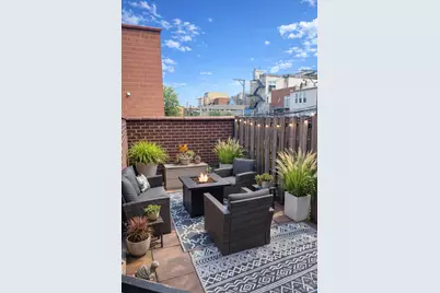 2401 N Janssen Avenue #204, Chicago, IL 60614 - Photo 13