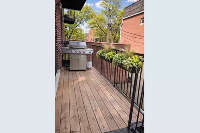 2401 N Janssen Avenue #204, Chicago, IL 60614 - Photo 3