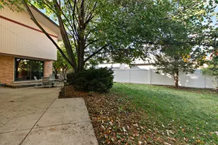 9317 S Kolmar Ave, Oak Lawn, IL 60453 - Photo 31