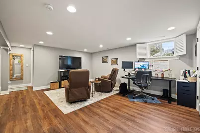 609 Bowling Green Court, Naperville, IL 60563 - Photo 27