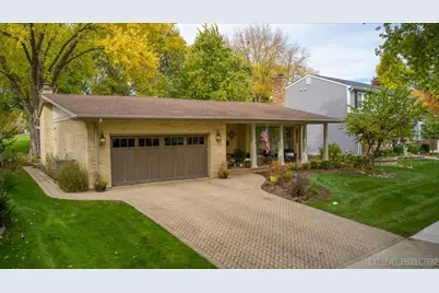 609 Bowling Green Court, Naperville, IL 60563 - Photo 41